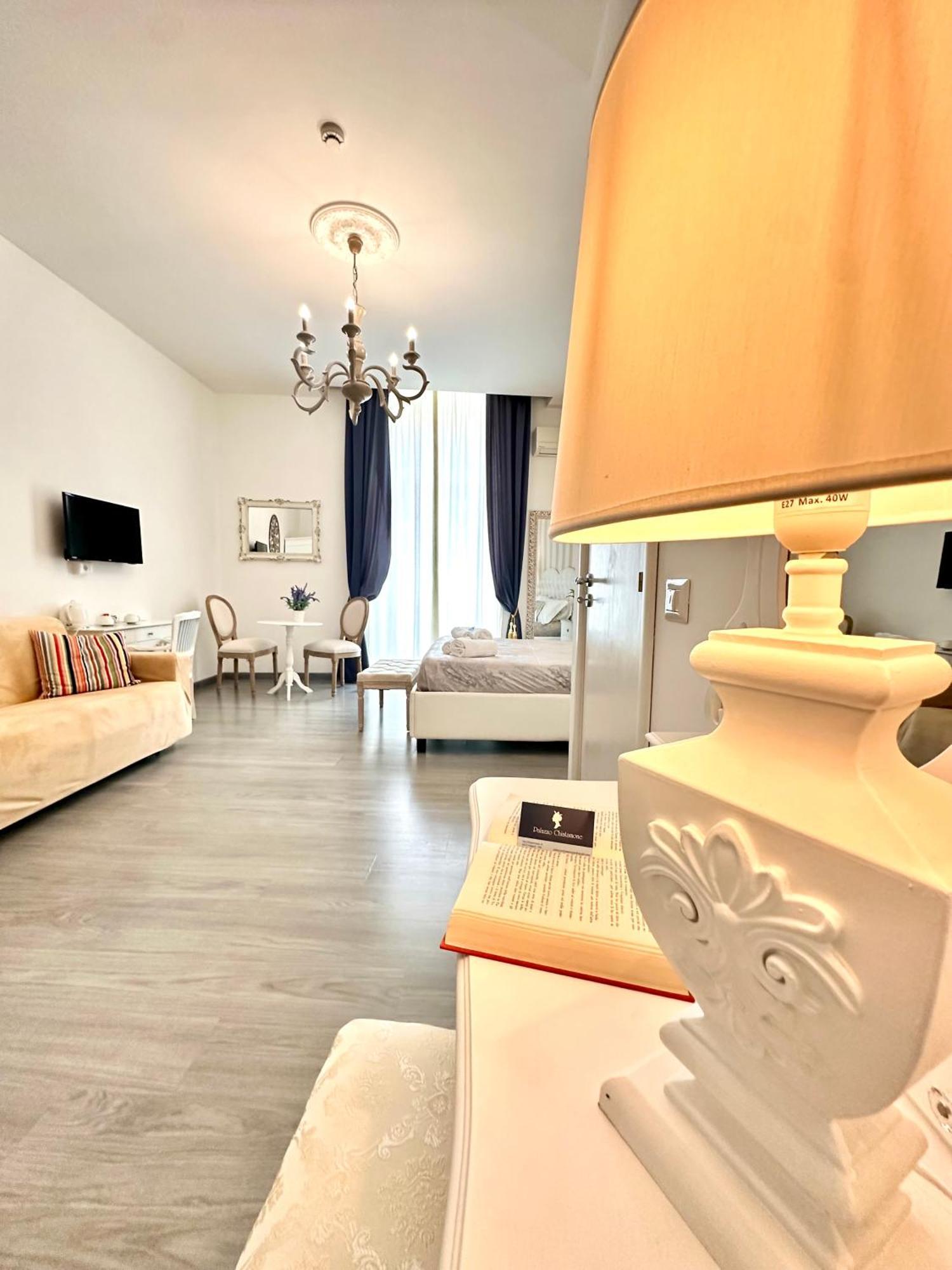 Palazzo Chiatamone Hotel Nápoly Kültér fotó
