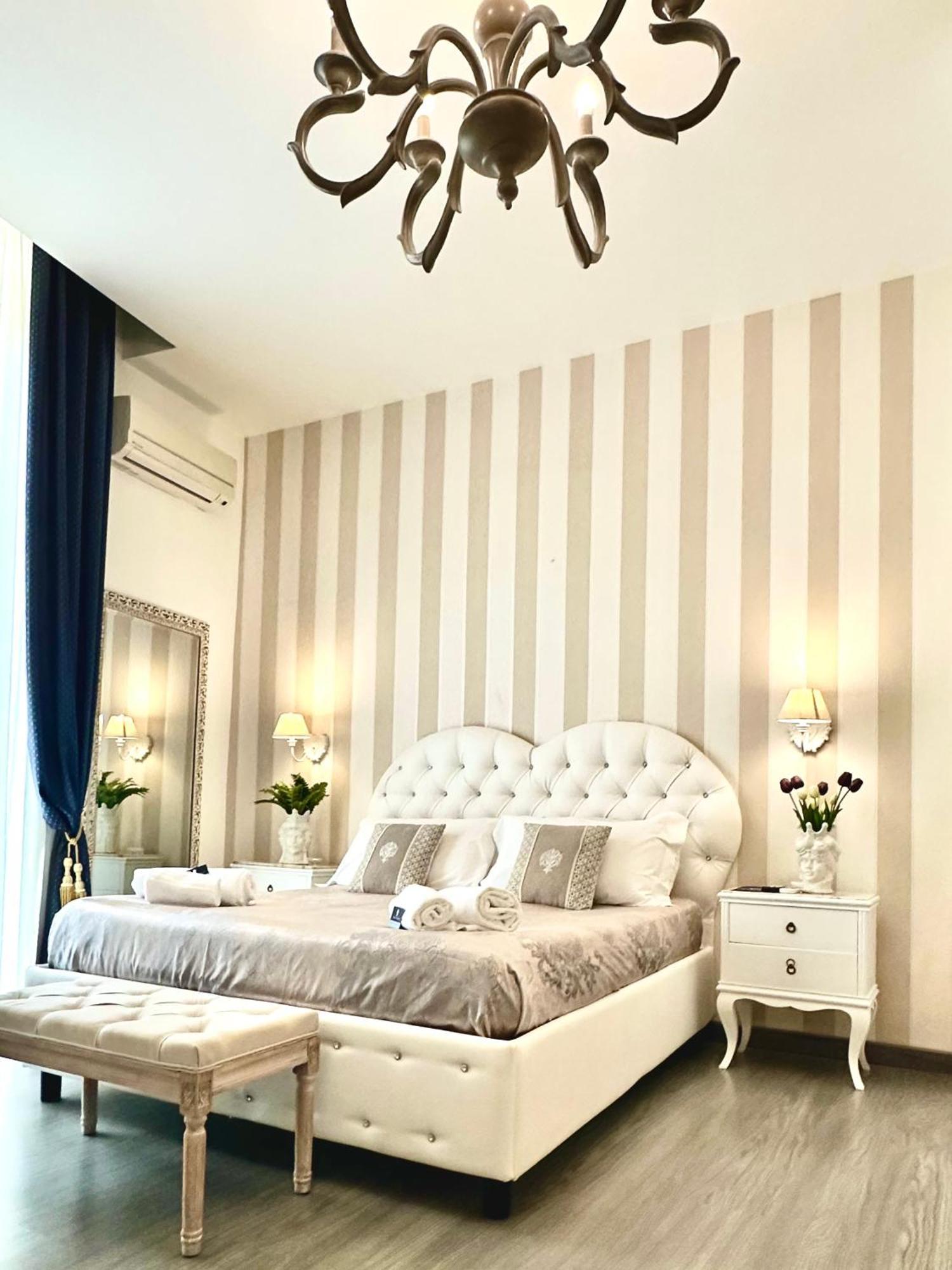 Palazzo Chiatamone Hotel Nápoly Kültér fotó