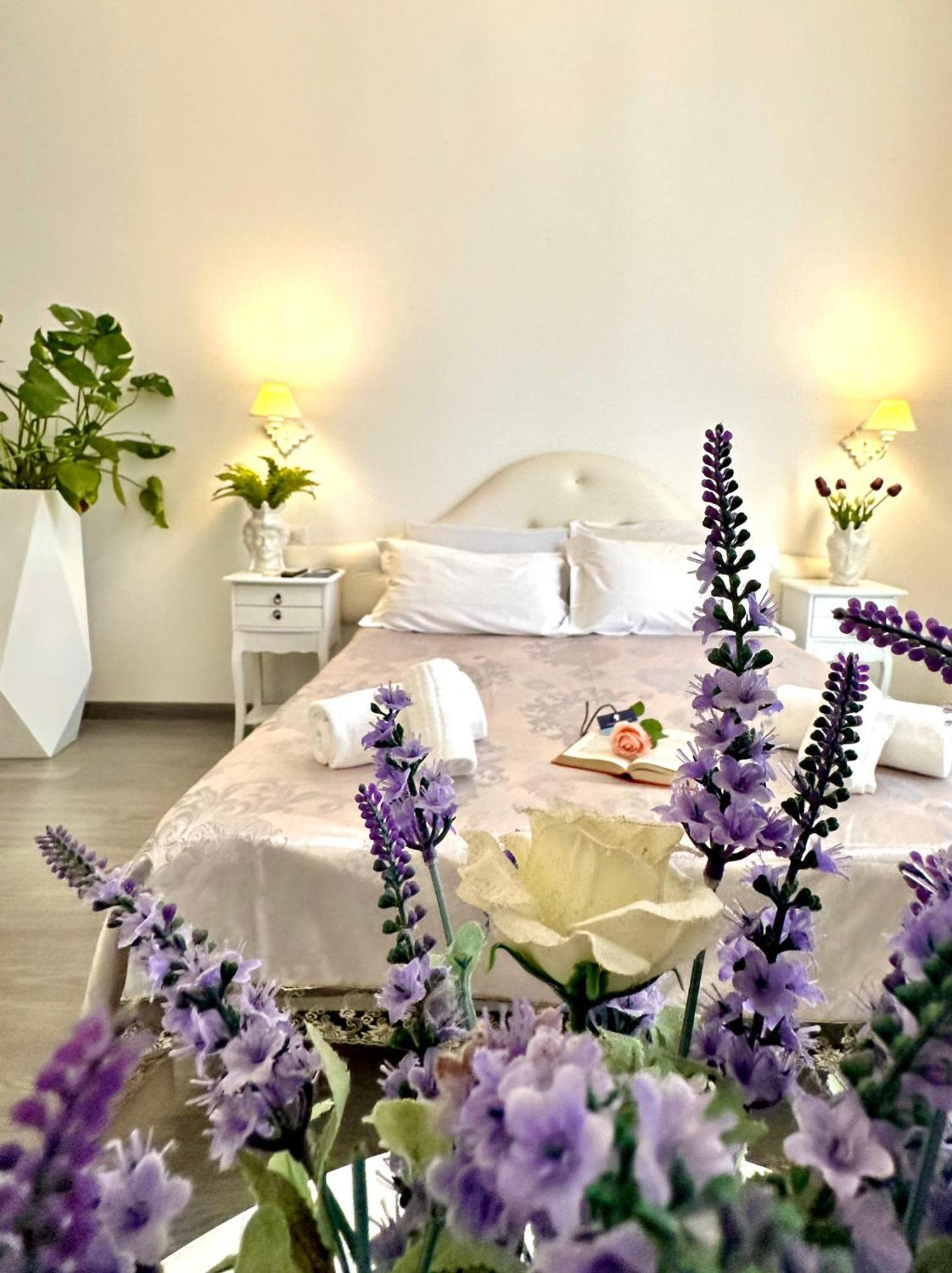 Palazzo Chiatamone Hotel Nápoly Kültér fotó